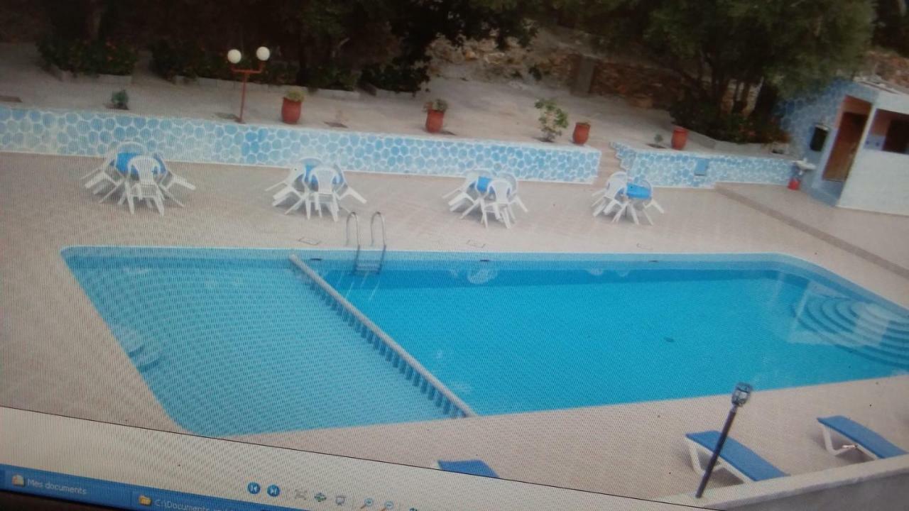 Auberge Bab Imouzer Tagherat Anekrim Bagian luar foto