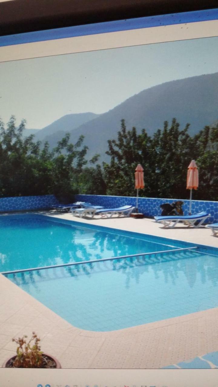 Auberge Bab Imouzer Tagherat Anekrim Bagian luar foto